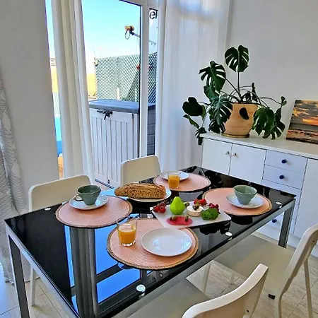 Matimar In Apartment