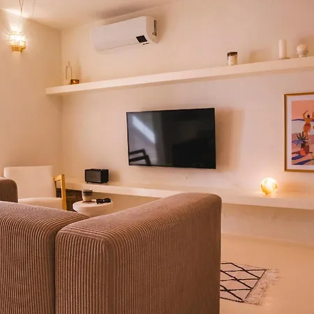 Matimar In Apartment